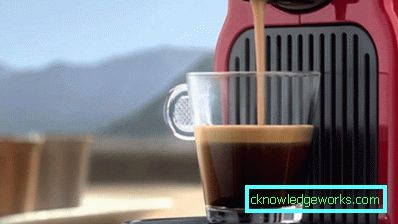 Капсулна машина за кафе De'Longhi Nespresso Капсулна машина за кафе De'Longhi Nespresso