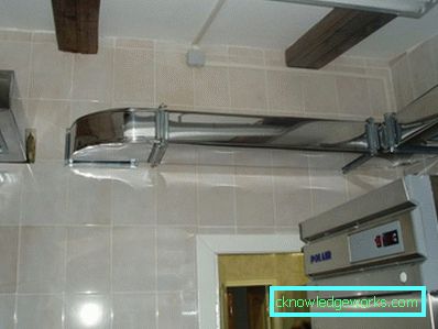 Худ за кујната со вентилатор за вентилација