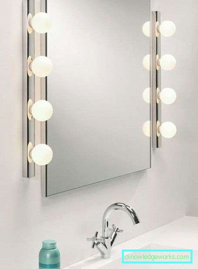 Осветлено огледало во бањата